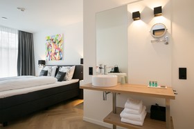 Snoozz Hotels