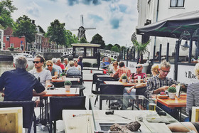 Hotel Cafe Restaurant 't Raedhus