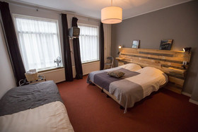 Hotel Cafe Restaurant 't Raedhus