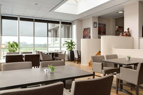 NH Arnhem Rijnhotel