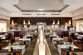 NH Arnhem Rijnhotel