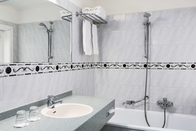NH Arnhem Rijnhotel