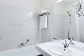 NH Arnhem Rijnhotel