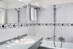 NH Arnhem Rijnhotel