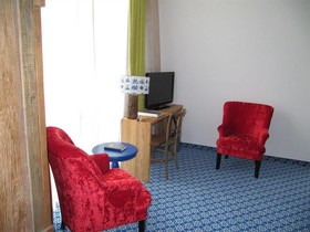 Hotel And Gasterij De Roode Schuur