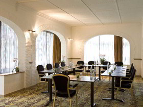 Sandton Hotel De Roskam