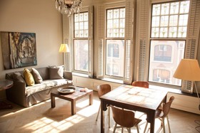 Hotel Miss Blanche Short Stay Suites & Apartments