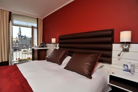 Golden Tulip Central