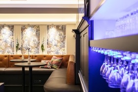 Golden Tulip Central