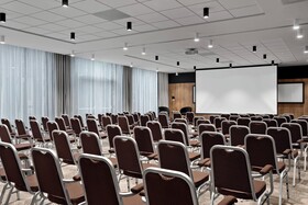 Renaissance Amsterdam Schiphol Airport Hotel