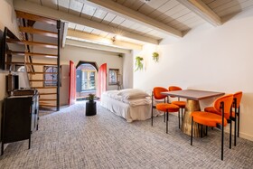 Grapèlli Boutique Hotel
