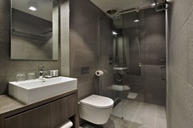 Amsterdam Forest Hotel