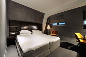 Amsterdam Forest Hotel