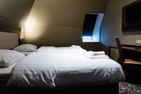 Amsterdam Lake Hotel
