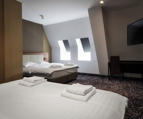 Amsterdam Lake Hotel