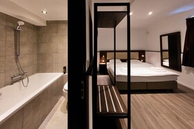 Amsterdam Lake Hotel
