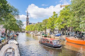 Amsterdam Lake Hotel