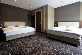 Amsterdam Lake Hotel