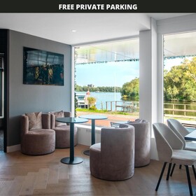 Amsterdam Lake Hotel