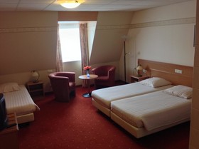 Suyder See Hotel