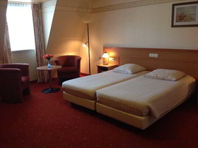 Suyder See Hotel