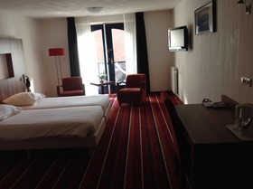 Suyder See Hotel