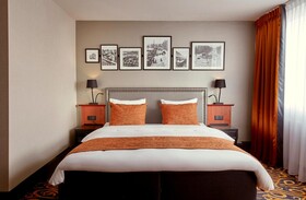 Carlton Square Haarlem
