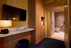 Heavens Hotel