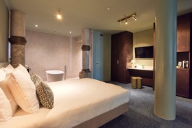 Heavens Hotel