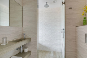 Beachhouse Hotel