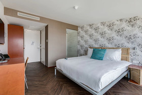 Beachhouse Hotel