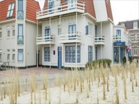 Strandhotel Duinheuvel