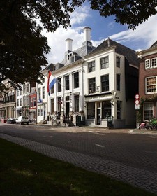 Hotel aan de Dam