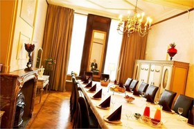 Hotel aan de Dam