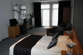 Hotel Royal Sas Van Gent