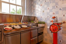 Grand Museum Hotel, BW Signature Collection