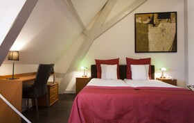 Grand Museum Hotel, BW Signature Collection