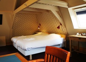 Hotel de Emauspoort