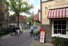 Hotel de Emauspoort