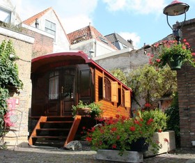 Hotel de Emauspoort