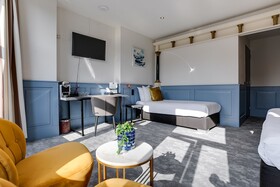 Hotel Royal Bridges