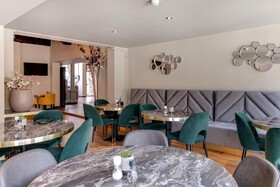 Hotel Royal Bridges