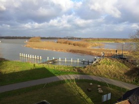 Logis Hotel De Brabantse Biesbosch