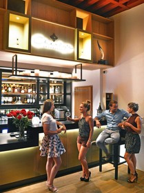Steenhof Suites