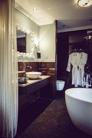 Opus One Boutique Hotel