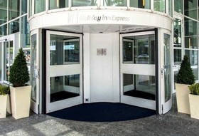 Holiday Inn Express Rotterdam - Central Station