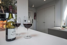 Maurits Apartments & Suites