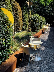 Maurits Apartments & Suites