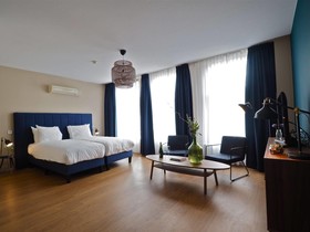 Rose Hotel Het Park, Sonder
