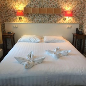 Ambassade Arena Aparthotel